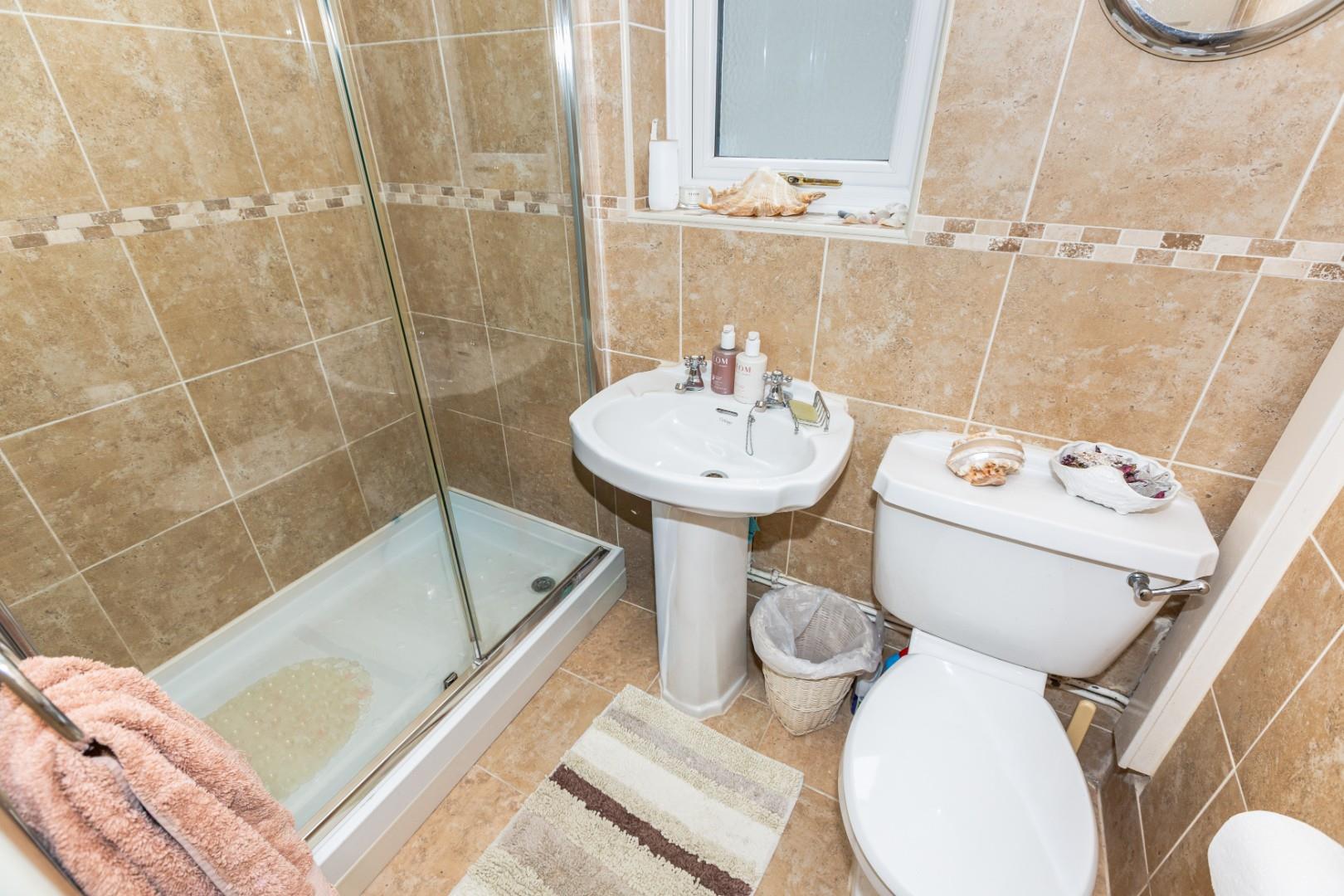 West Cross Lane, West Cross, Swansea, SA3 5LS